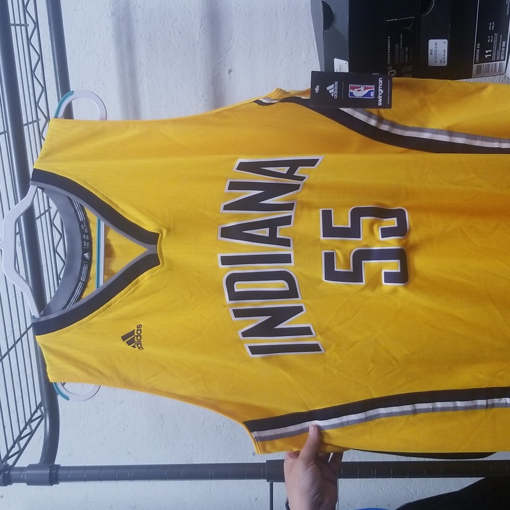 New With Tags Indiana Pacers Hibbert Jersey.